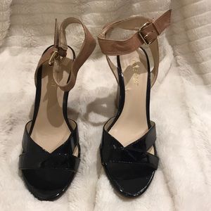 Nine West black and beige wedge